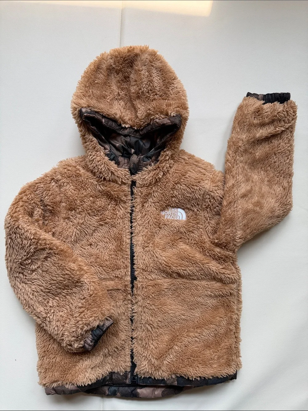The North Face Kids Size 4 Reversible Mossbud Swirl Sherpa Hooded Jacket Camo